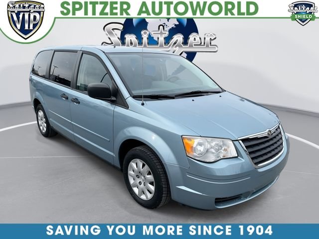 2008 Chrysler Town & Country LX