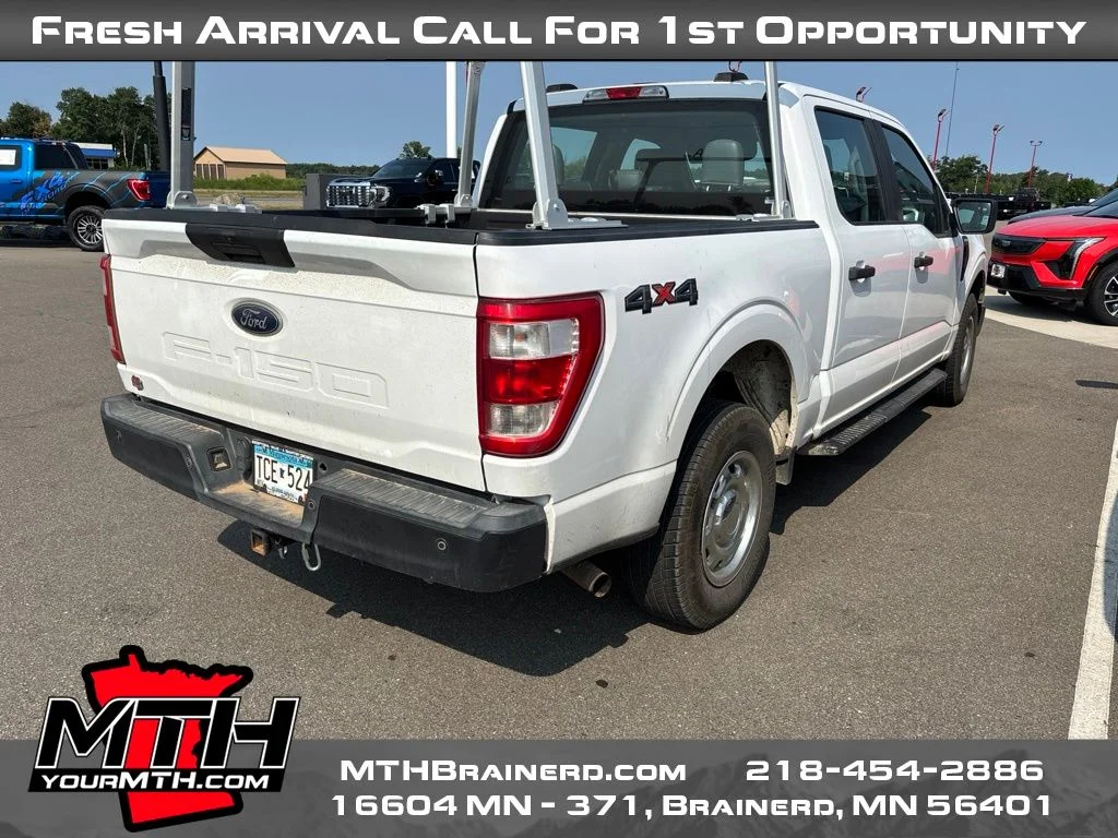 Used 2021 White Ford XL image 7