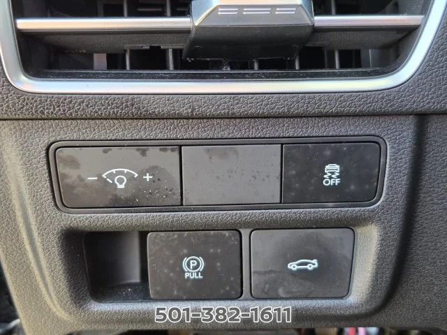 Used 2024 Black Hyundai SEL image 30