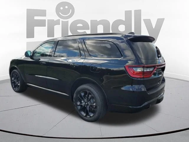 New 2026 Diamond Black Clear-Coat Exterior Paint Dodge GT Plus image 3