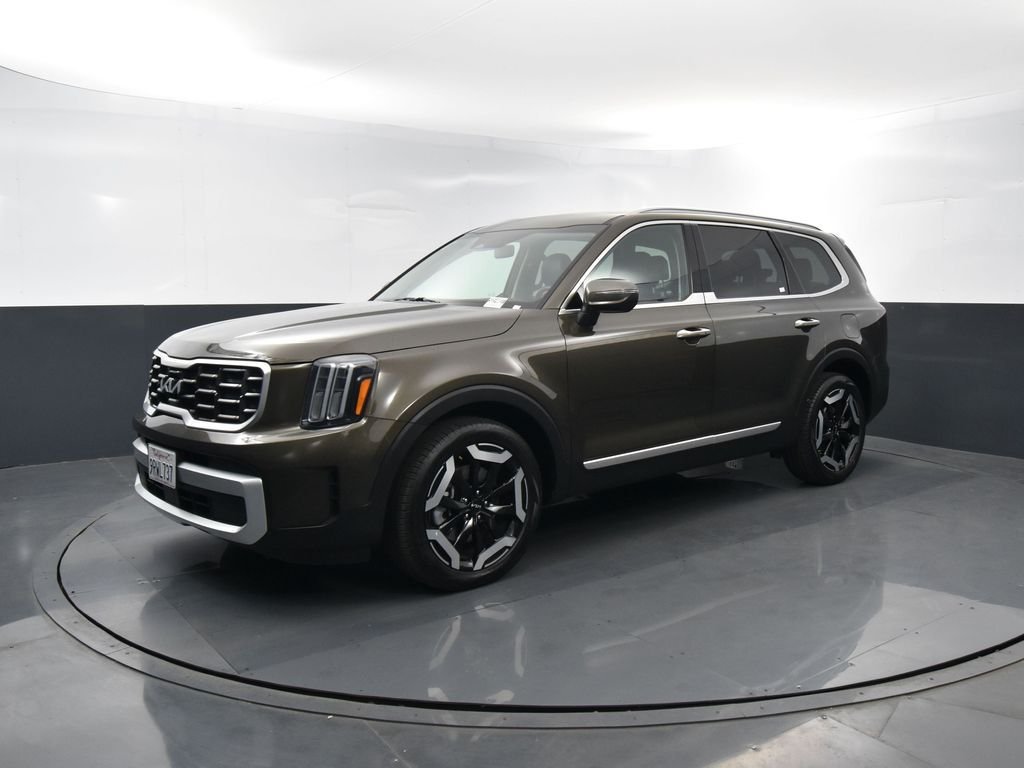 2025 Kia Telluride S AWD's photo