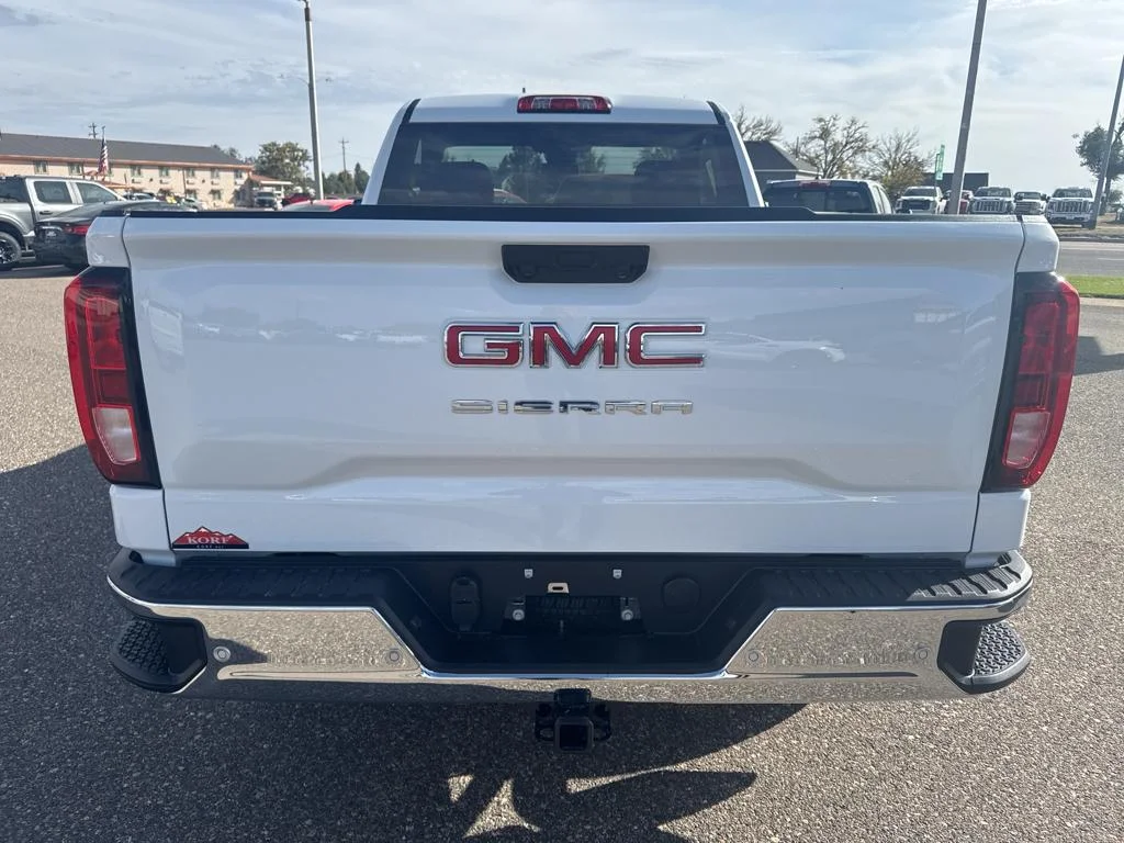 New 2026 Summit White GMC Pro image 7