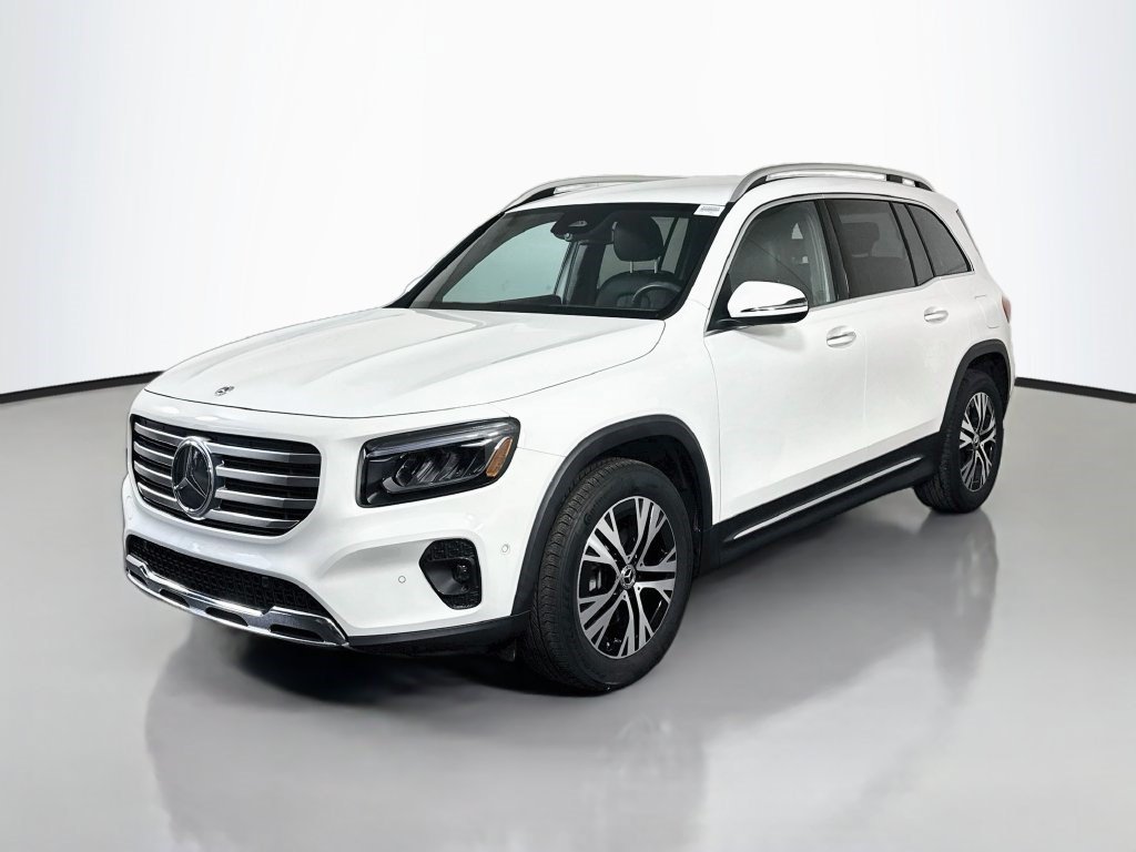 Used 2024 Polar White Mercedes-Benz GLB 250 image 3