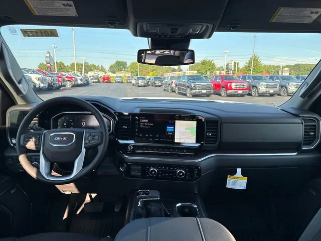 2026 GMC Sierra 1500 SLT - Photo 14