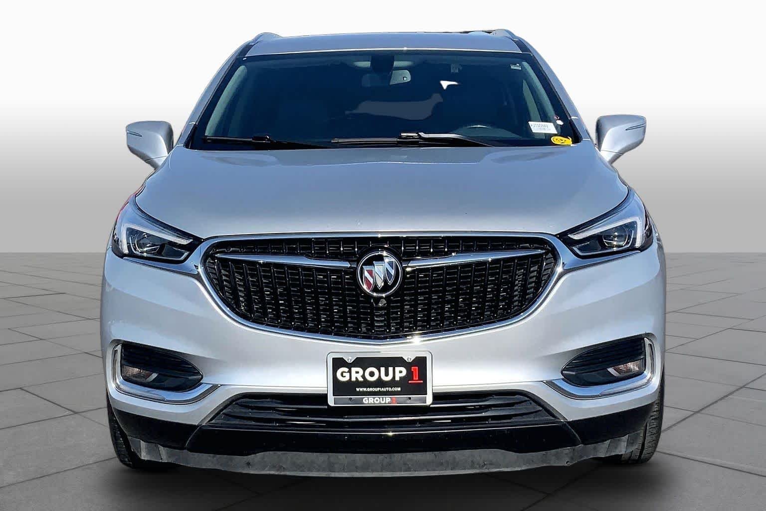 Used 2019 Quicksilver Metallic Buick Essence image 4