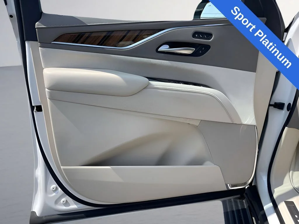 Used 2023 Crystal White Tricoat Cadillac Sport Platinum image 32