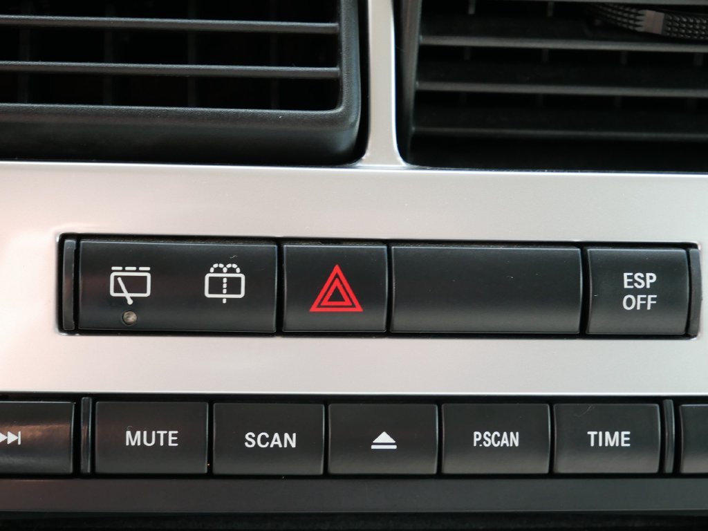 Used 2006 Silver Dodge Base image 25