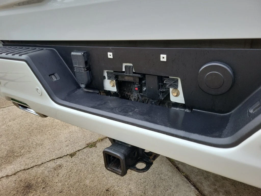 Used 2021 White GMC AT4 image 10