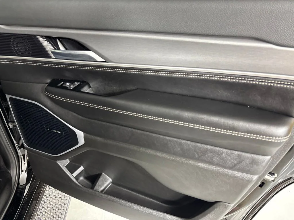 New 2026 Black Jeep Limited Altitude image 21