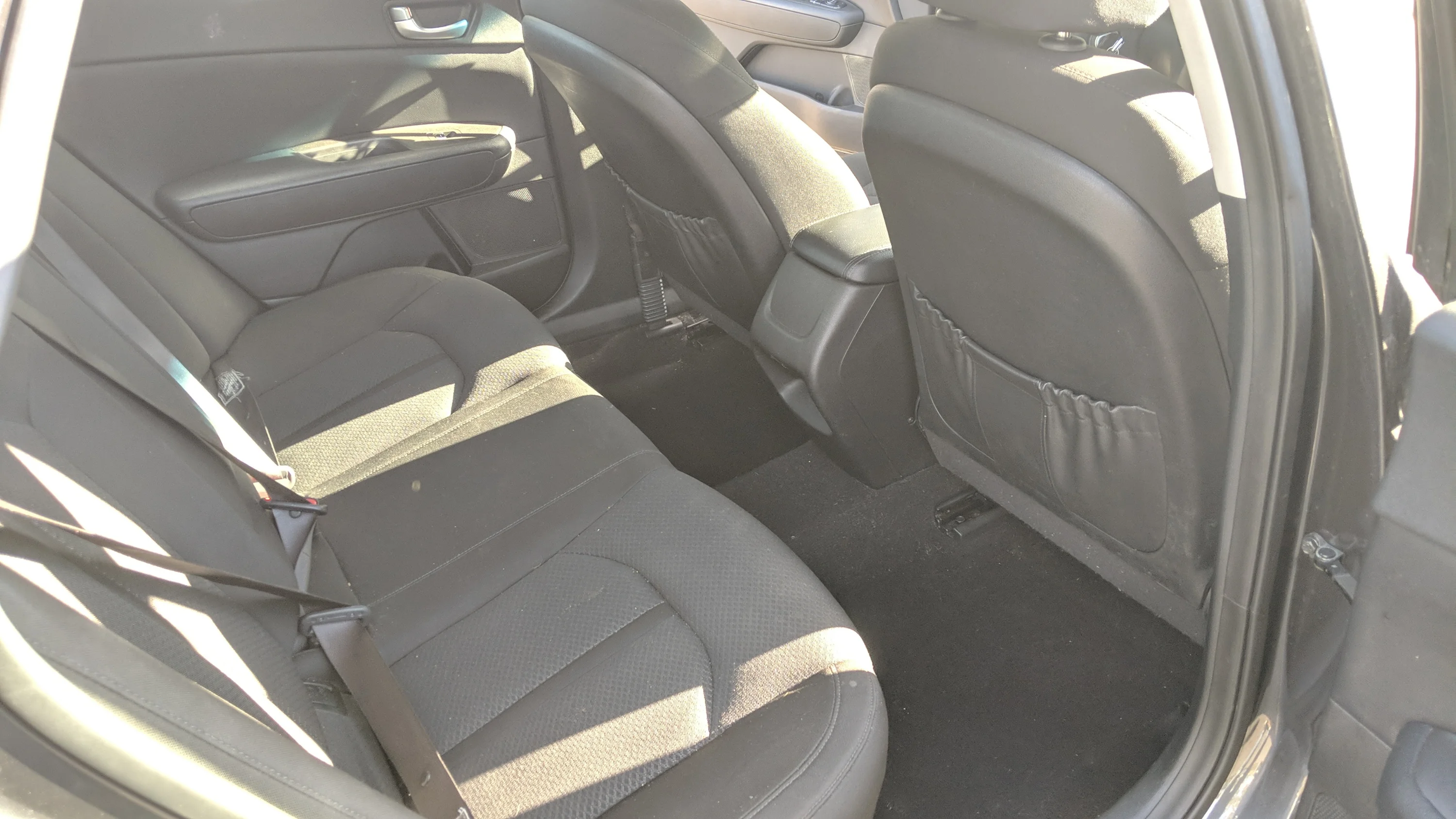 Used 2016 Gray Kia LX image 12