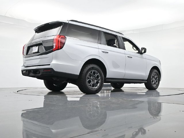 Certified Used 2025 Silver Ford Active image 35