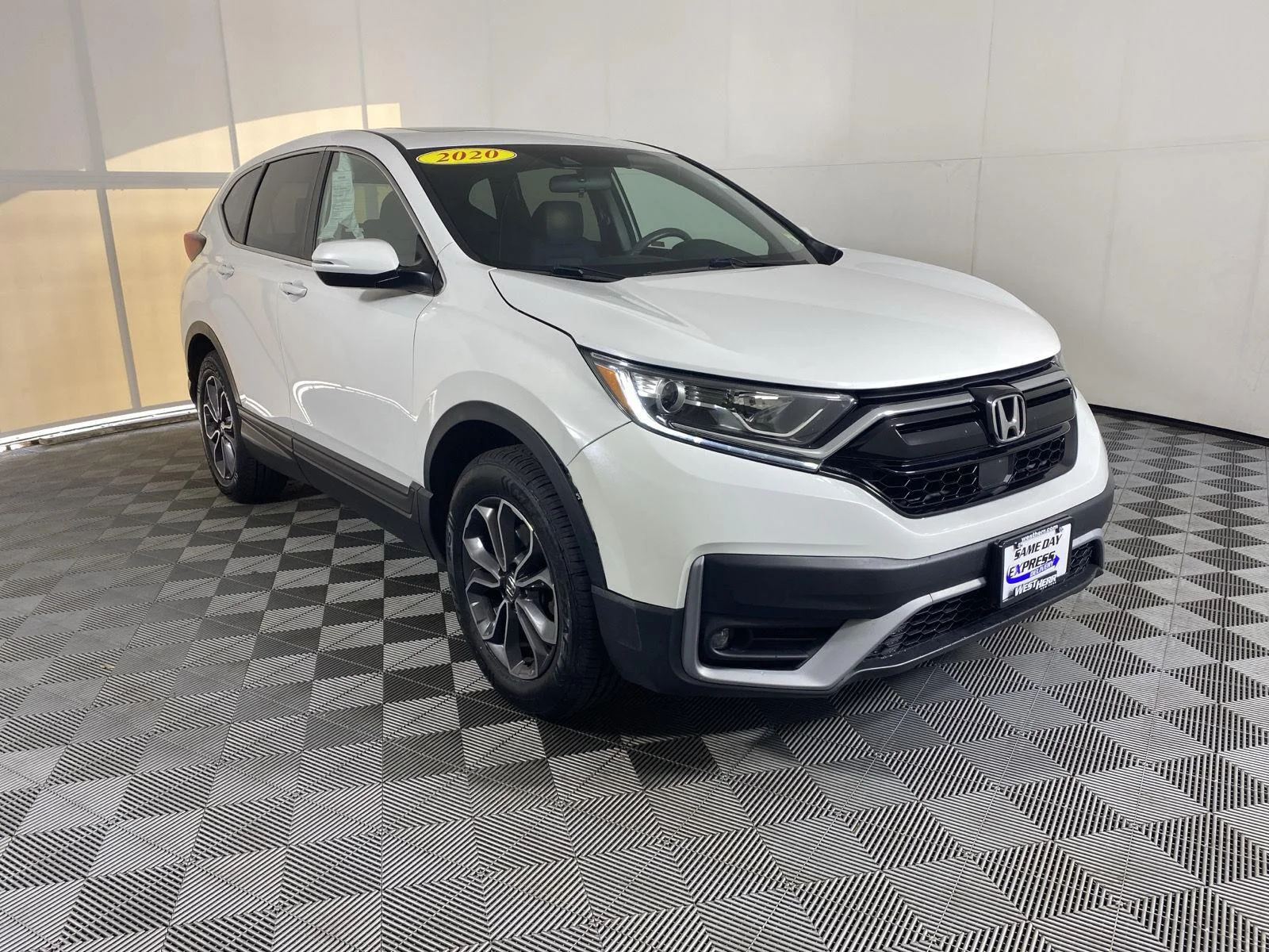 Used 2020 Platinum White Pearl Honda EX image 10