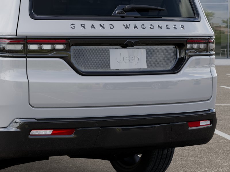 2025 Jeep Grand Wagoneer Series III - Photo 41