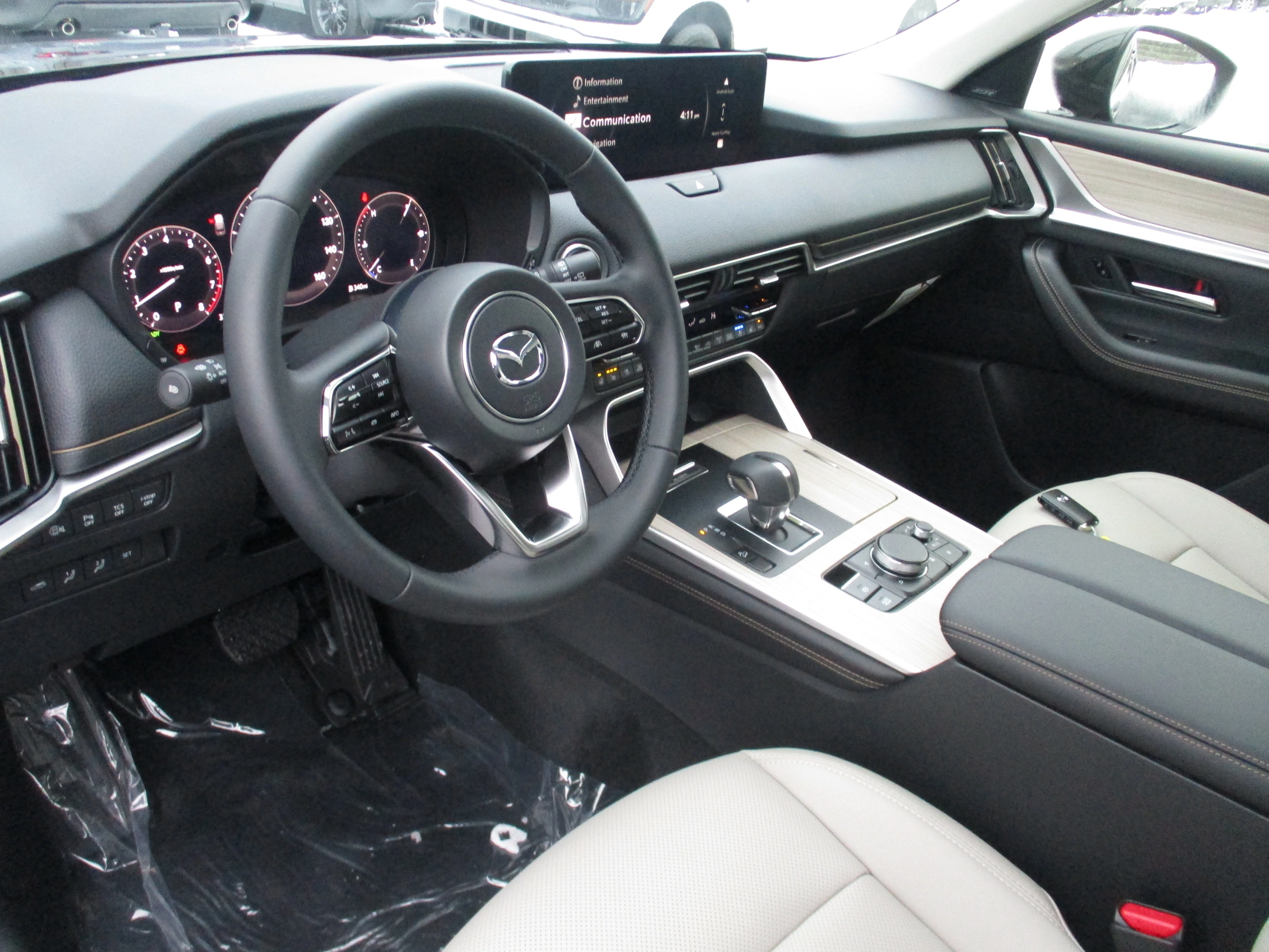 2026 Mazda CX-90 Premium Package - Photo 29