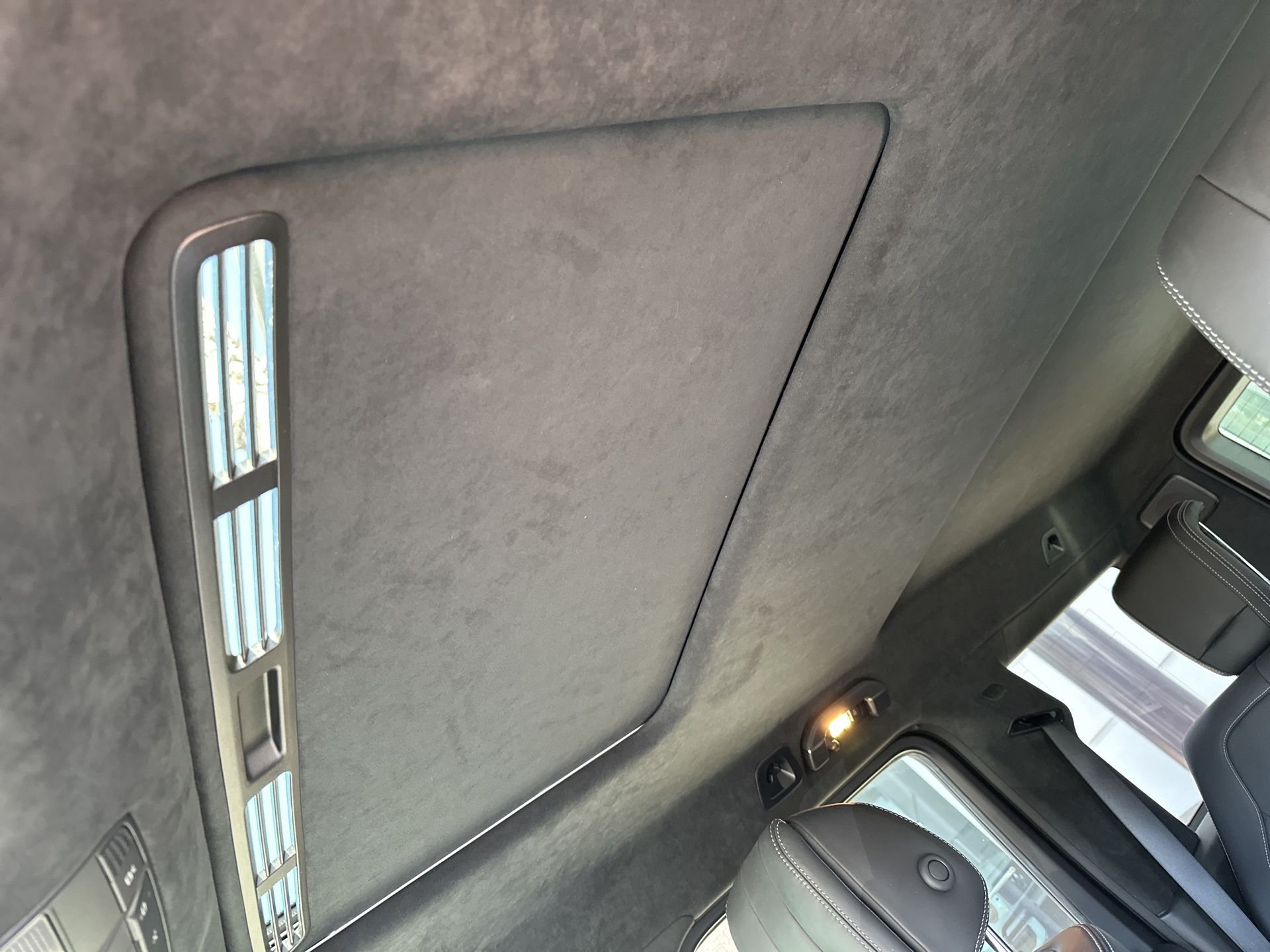 Used 2023 Black Mercedes-Benz G 550 image 7