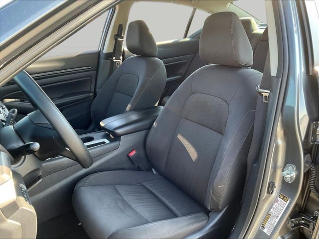 Used 2025 Gray Nissan 2.5 SV image 22
