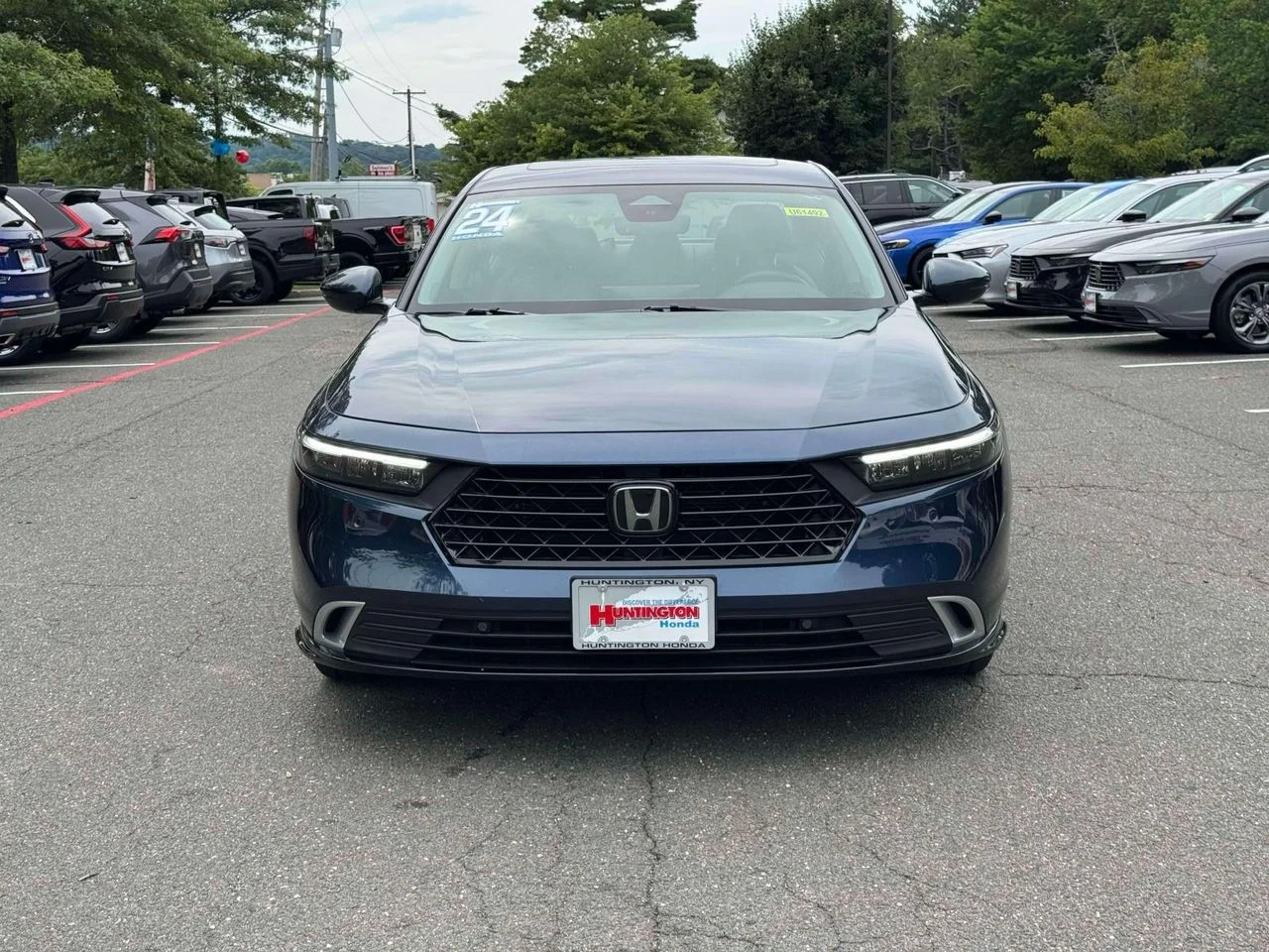 Certified Used 2024 Canyon River Blue Metallic Honda Touring image 2