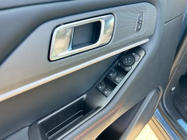 New 2027 Vapor Blue Metallic Ford ST-Line image 24