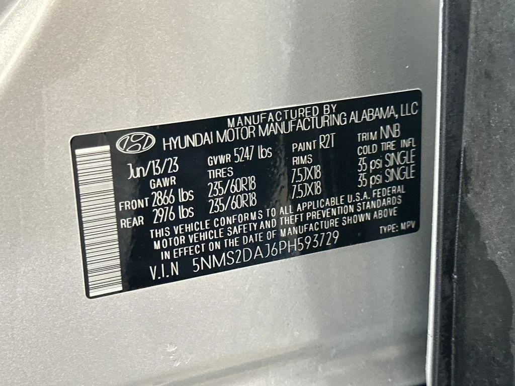 Used 2023 Shimmering Silver Hyundai SEL image 12