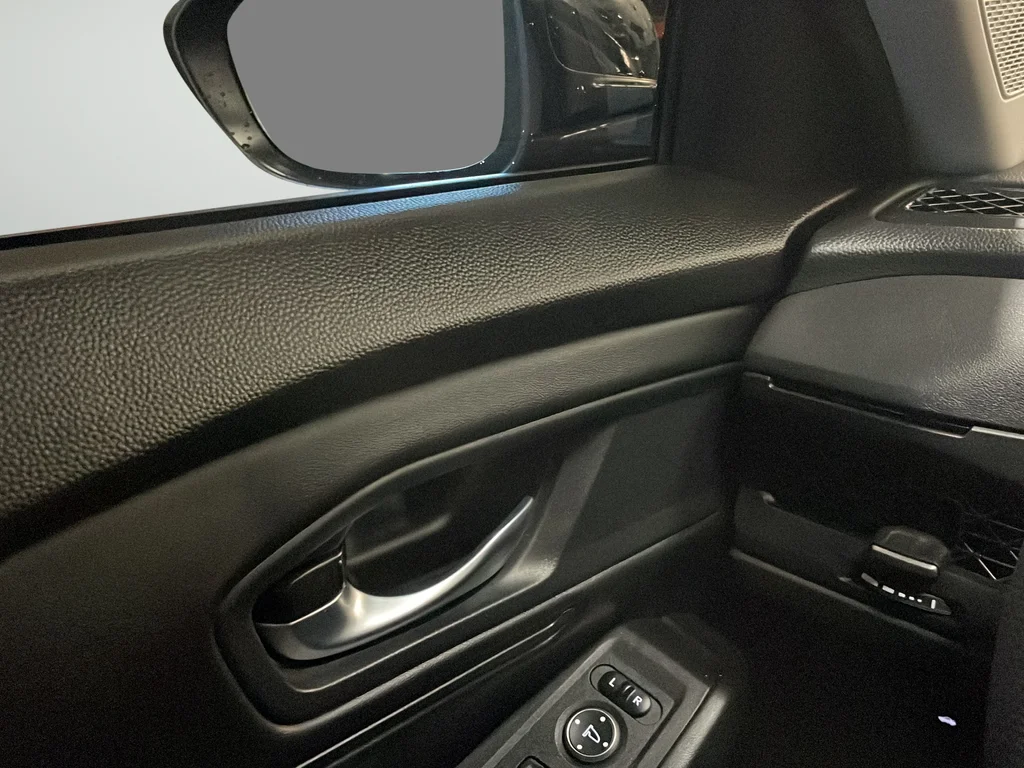 Used 2024 Blue Honda EX image 32