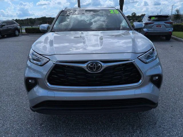Certified Used 2025 CELESTIAL SILVER Toyota  image 9