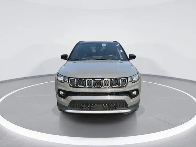 Used 2024 Gray Jeep Limited image 3