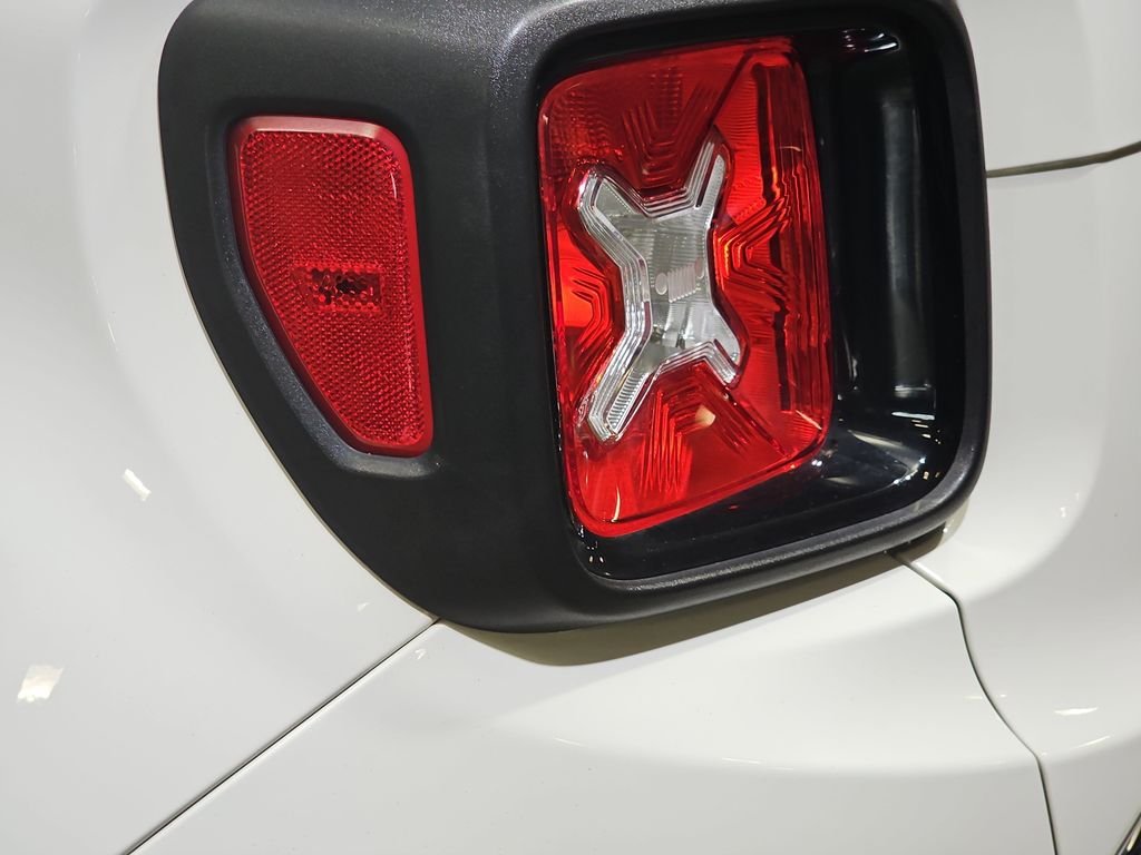 Used 2020 White Jeep Sport image 35