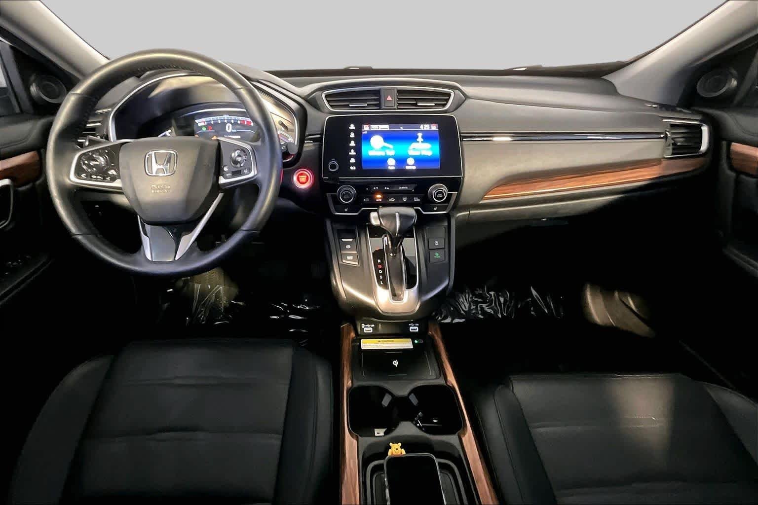 Used 2022 Platinum White Pearl Honda Touring image 16