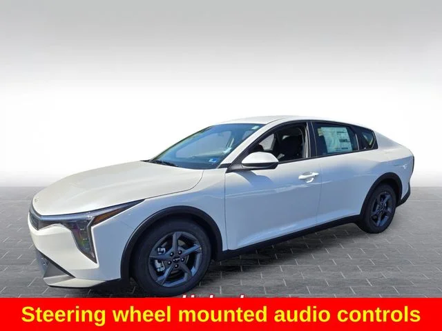 New 2026 White Kia LXS image 4