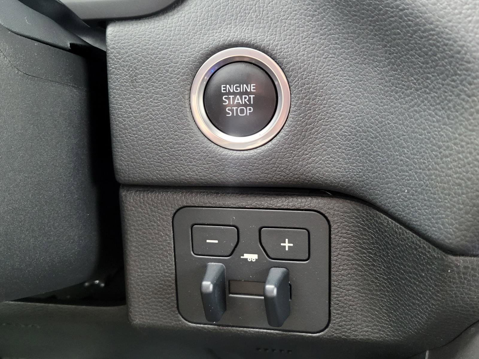 Used 2022 Pearl Toyota Limited image 15