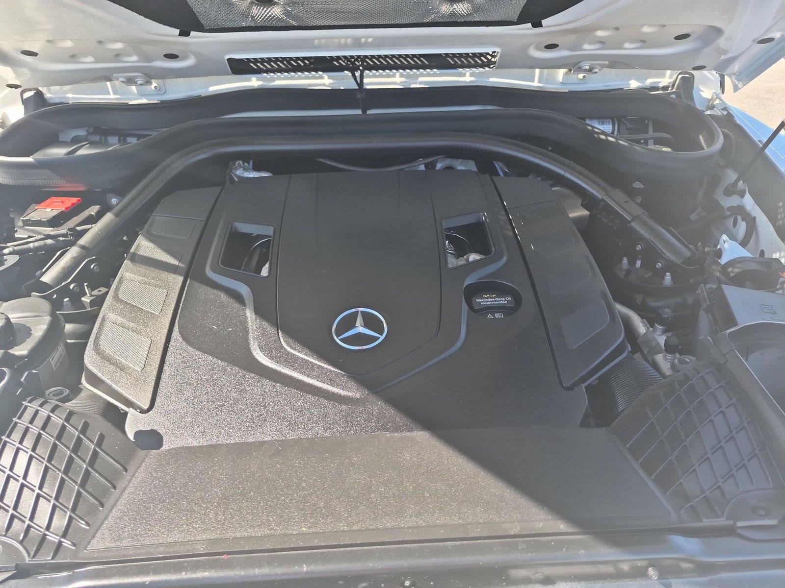 Used 2021 Polar White Mercedes-Benz G 550 image 35
