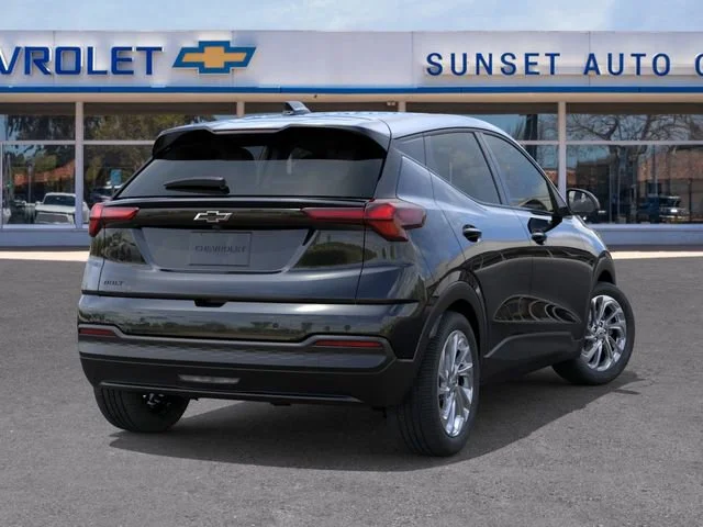 New 2027 Mosaic Black Metallic Chevrolet LT image 4