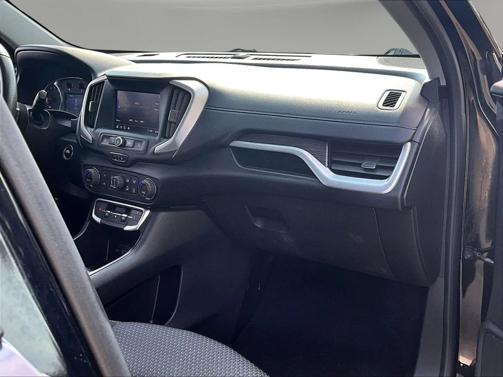 Certified Used 2022 Black GMC SLE image 29