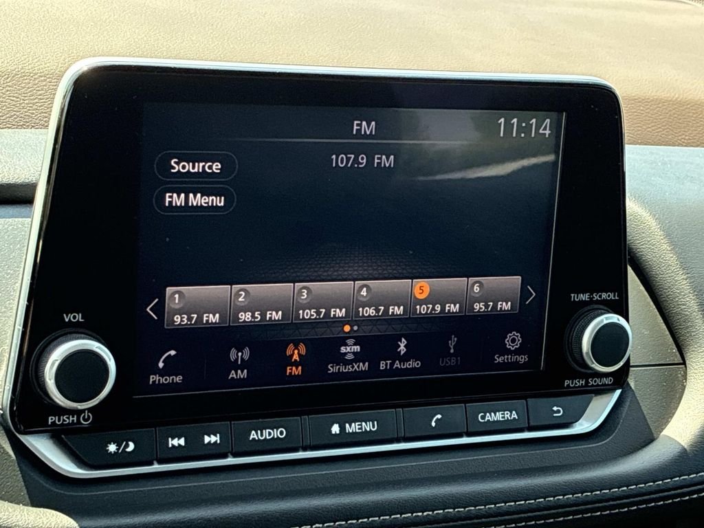 Used 2023 Gray Nissan S image 30