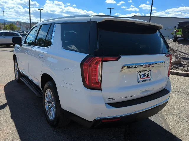 Used 2024 White GMC SLT image 6
