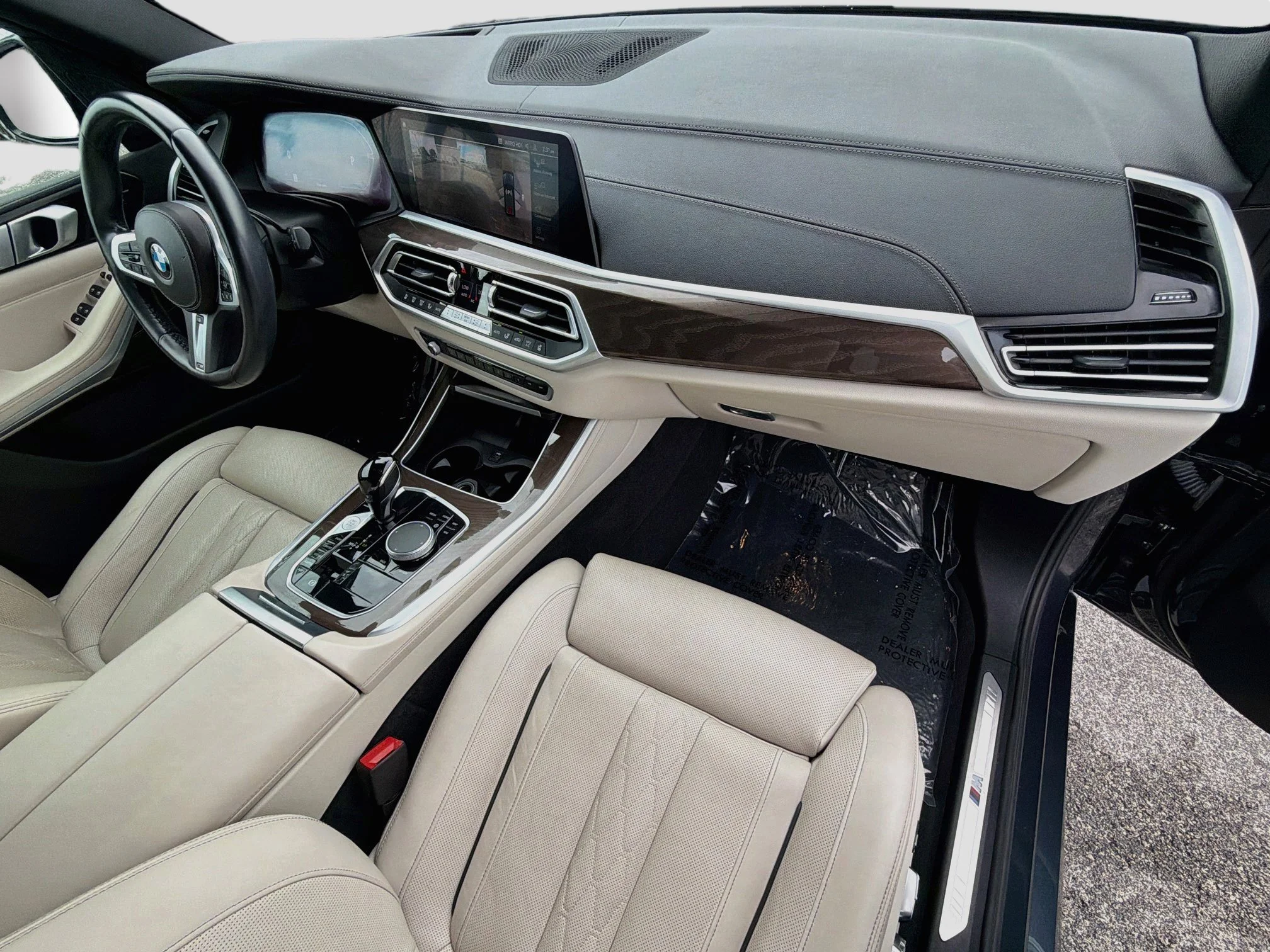 Used 2022 Arctic Grey Metallic BMW sDrive40i image 14