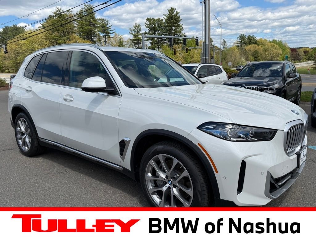 2026 BMW X5 xDrive50e's photo