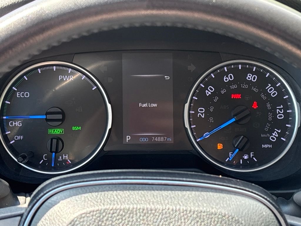 Used 2020 Black Toyota XLE image 27