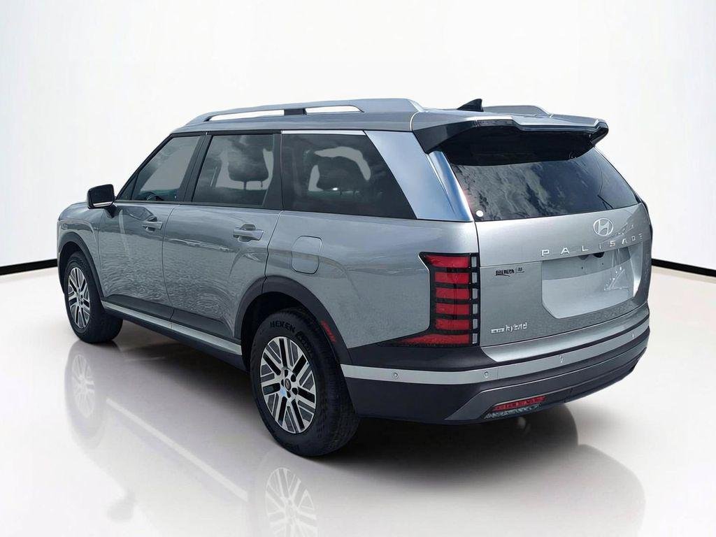 New 2027 Silver Hyundai Blue SEL Premium 7P image 7