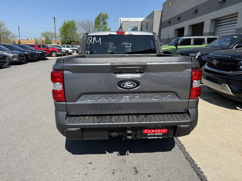 New 2026 Carbonized Gray Metallic Ford XL image 4