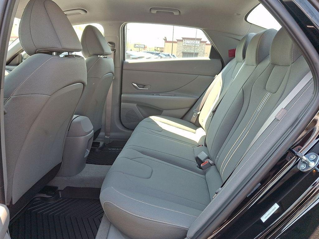 New 2026 Abyss Black Hyundai SEL Sport image 6