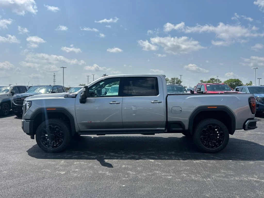 2026 GMC Sierra 2500HD AT4 - Photo 11