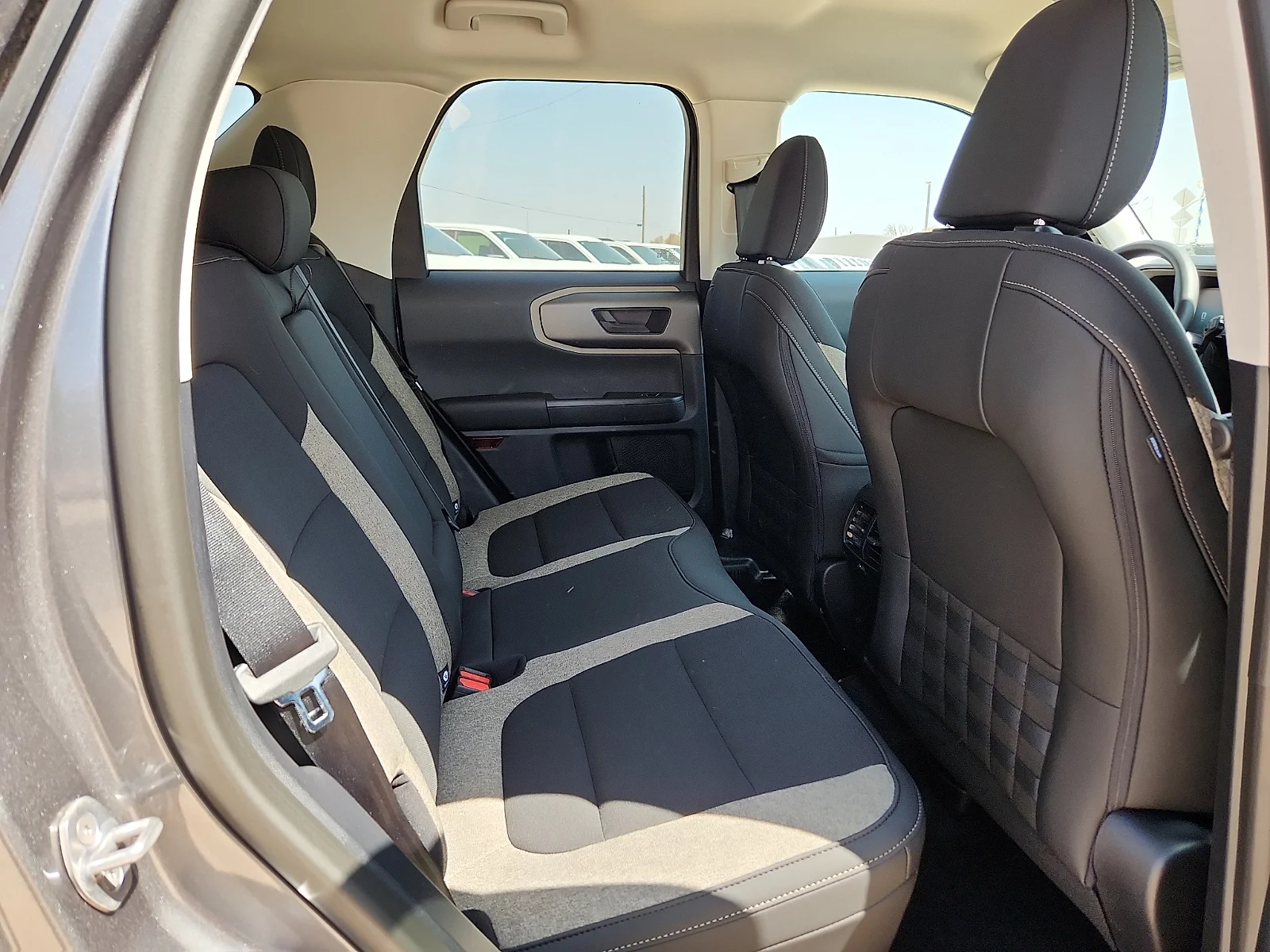 New 2026 Carbonized Gray Metallic Ford Big Bend image 19