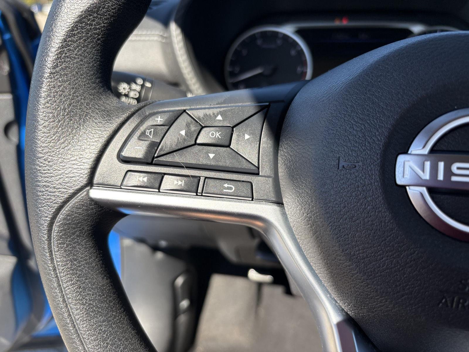 Used 2025 Electric Blue Metallic Nissan SV image 26