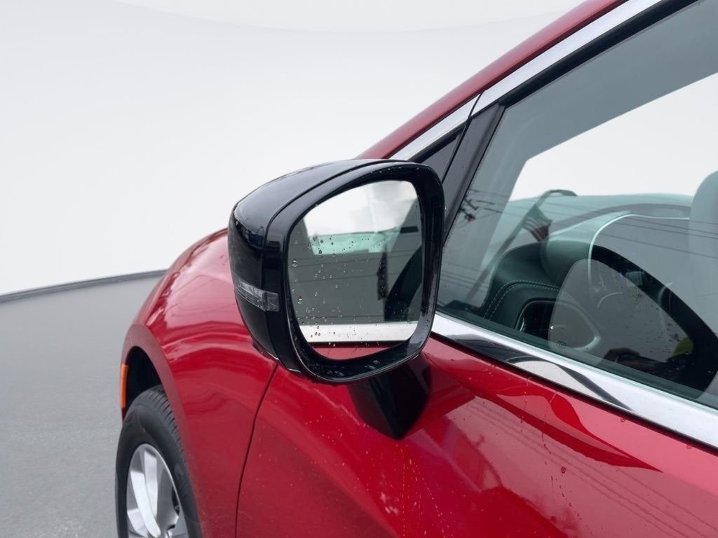 New 2026 Red Hot Pearl-Coat Exterior Paint Chrysler Select image 13