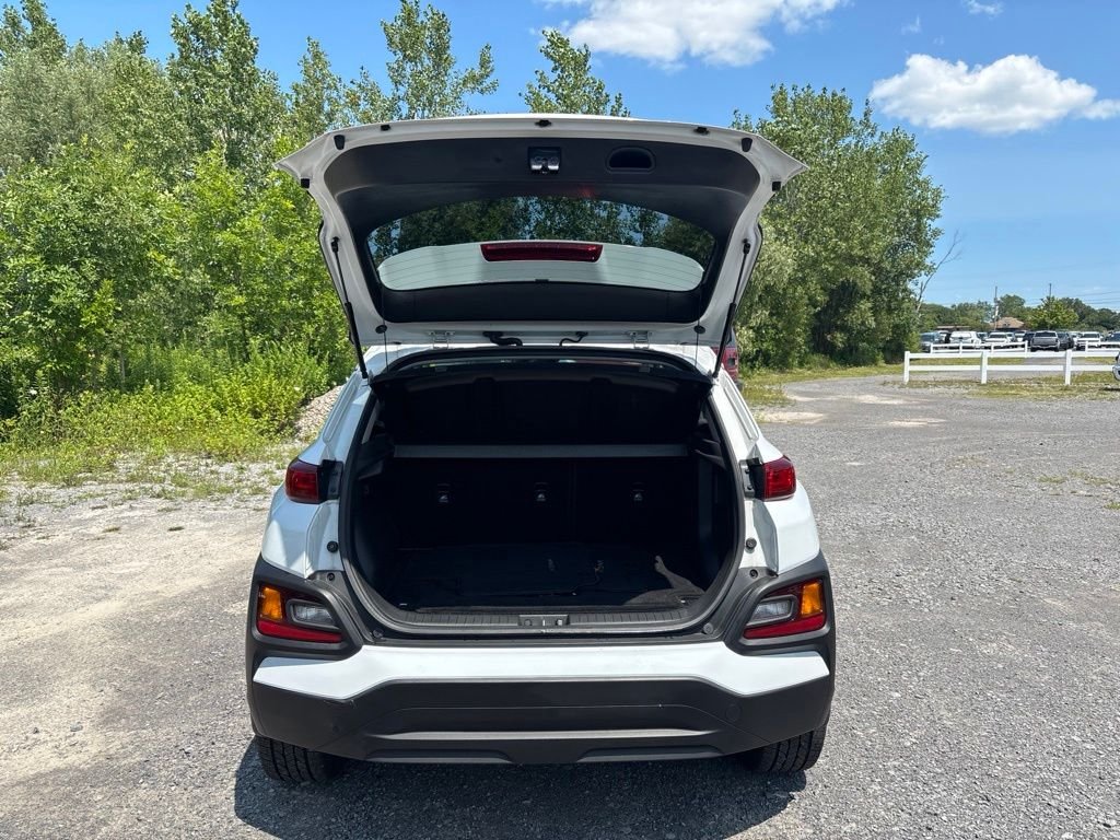 Used 2020 White Hyundai SEL image 13