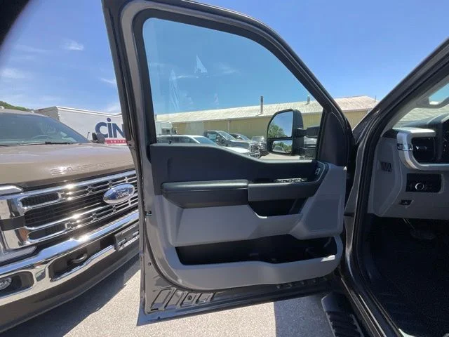 Used 2026 Gray Ford XL image 11