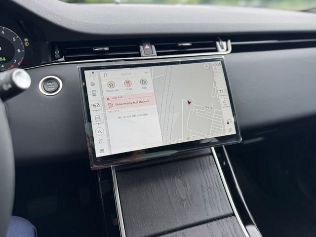 New 2026 Carpathian Grey LAND ROVER S image 16
