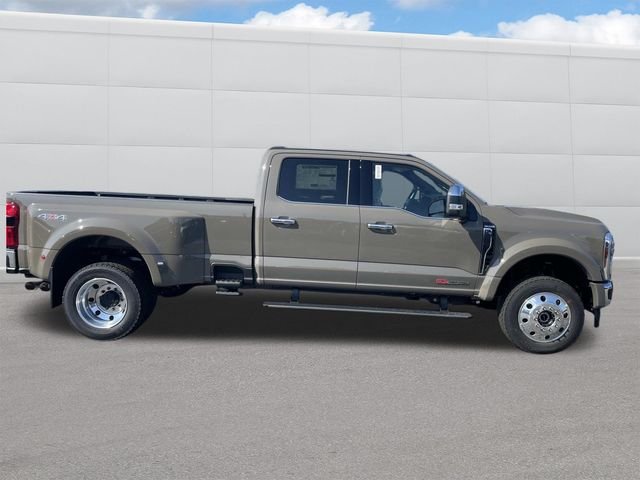 New 2026 Gray Ford King Ranch image 2