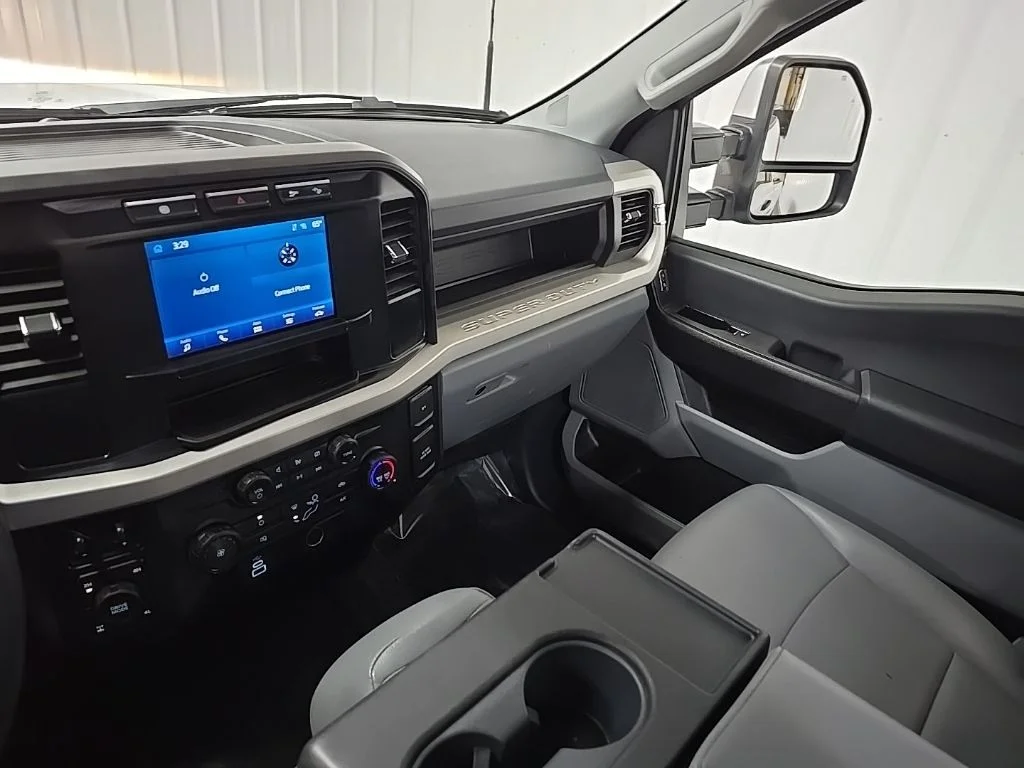Used 2023 White Ford XL image 31